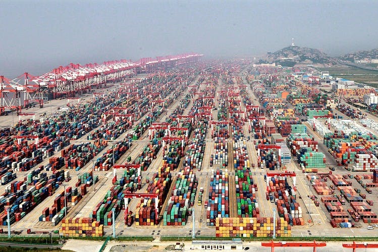 Рейтинг крупнейших грузовых портов в мире